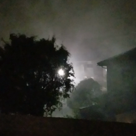 台風通過の画像