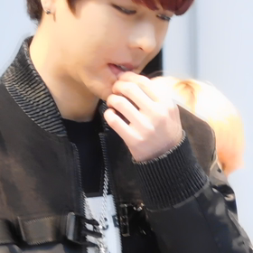 ドギュンのレイニーブルー＠ラゾーナ川崎の画像