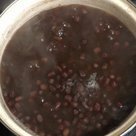 由、ひたすら煮るの画像