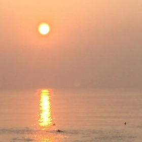 8月5日千葉北、東浪見の朝の波の画像