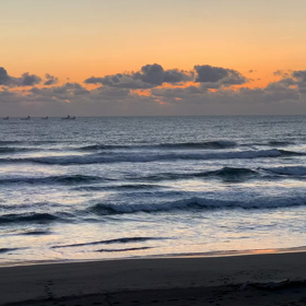 2月5日千葉北、東浪見の朝の波の画像