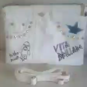 デニムリメイクバッグ風スタッズクラッチバッグ・ホワイトの画像