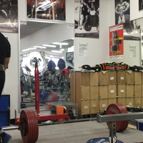 バレンタインデーじゃないよ … デッドリフトデーだよボンバーの画像