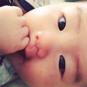 おしゃべりと笑いの画像