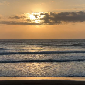 4月7日千葉北、東浪見の朝の波の画像