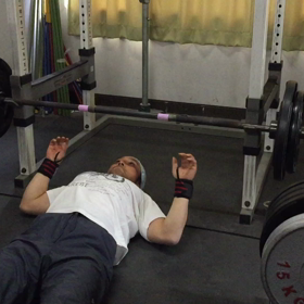 フロアーベンチプレスでプラトー打破⁉️の画像