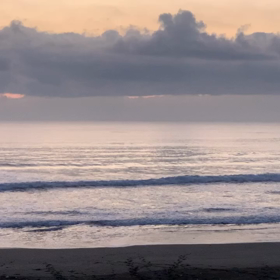 2月15日千葉北、東浪見の朝の波の画像