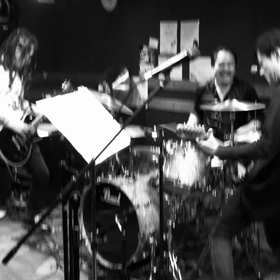 THE VALVESライブの画像