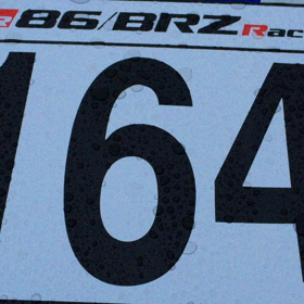 動画)ゼッケン&ステッカー貼り付け完了！の画像