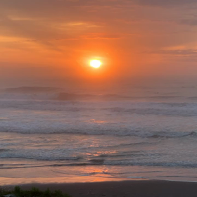 5月24日千葉北、東浪見の朝の波の画像