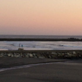 11月1日千葉北、東浪見の朝の波の画像