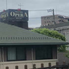 日曜日の架線の画像
