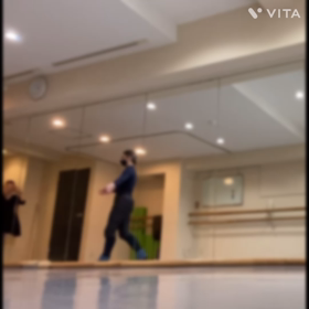 今度はこっち　笑の画像