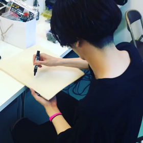 ミヌのサインの画像