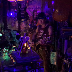 KISS /Hard Luck Woman. Coverの画像