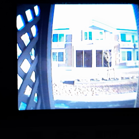 うちの玄関前通路での迷惑行為。真がやらなかったのは昨日だけだった！の画像