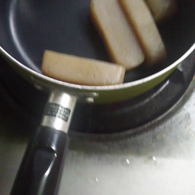 鳴くこんにゃくの画像