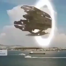 5/11: 大きなポータルが開き、戦艦が出現している動画。の画像