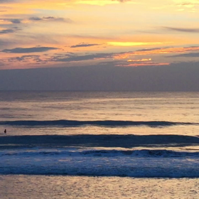 9月21日千葉北、東浪見の朝の波の画像