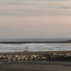 11月21日千葉北、東浪見の朝の波の画像