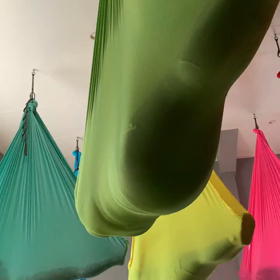 エアシルクヨガ【空中ヨガ】心地よい時間の画像