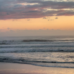 12月12日千葉北、東浪見の朝の波の画像