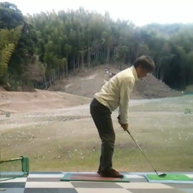 アイアンもまだまだゆっくりの画像