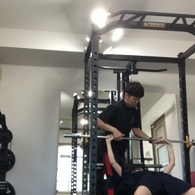 脂肪が少ないと腹筋割れやすい説の画像