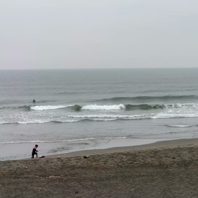 4月20日千葉北、東浪見の朝の波の画像