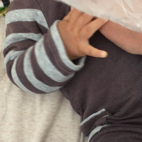 次男、笑う。の画像