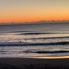 1月14日千葉北、東浪見の朝の波の画像
