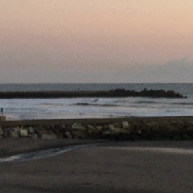 11月2日千葉北、東浪見の朝の波の画像