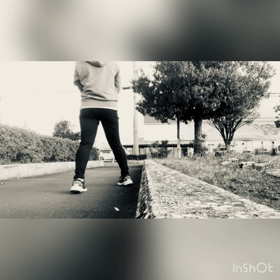 1人で公園での画像