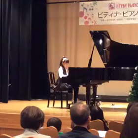 ピアノ発表会の画像