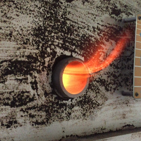 ゴーって音と炎だけです。温度計の7がそろってなんかウキウキ(^_^;)の画像