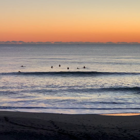 1月15日千葉北、東浪見の朝の波の画像