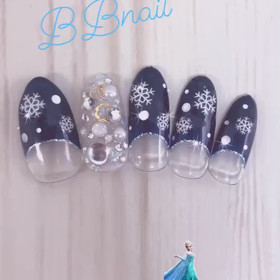 雪の結晶の画像