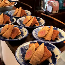 #紅亭 2月12日(火曜日)の#おまかせランチ は#メンチカツレツ と、焼塩鮭 または#...の画像