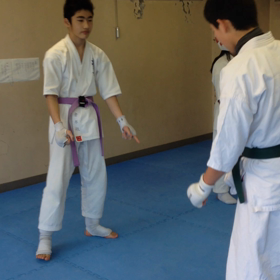 稽古風景の画像