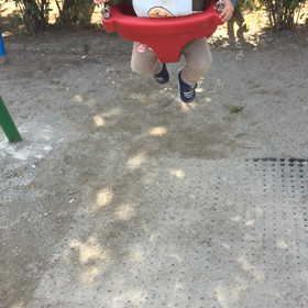 春江公園ブランコの画像