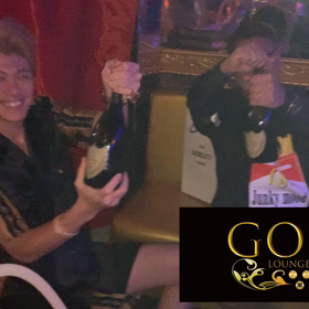 ドンペリ２本ずつオープン！　六本木ナイトクラブGOLDの画像