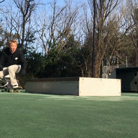 今朝のオイラの横乗り動画より　スケートの画像