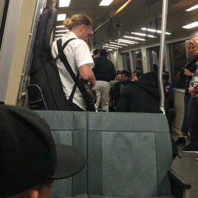 DAY 2 〜夜更けのバートの中で突如〜の画像