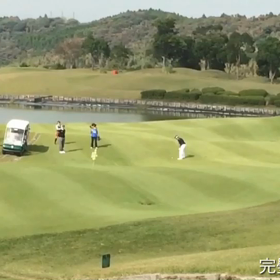 超絶バックスピンからのナイスバーディの画像