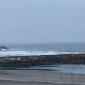11月28日千葉北、東浪見の朝の波の画像