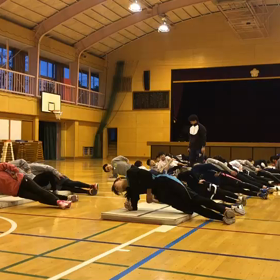 川越小練習 体幹トレーニング①の画像