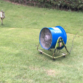 向かい風の画像