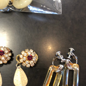 ハンドメイドイヤリングの画像