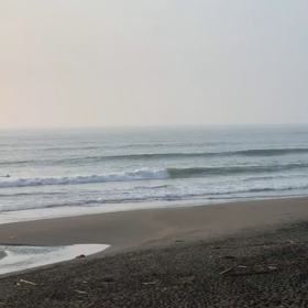 6月10日千葉北、東浪見の朝の波の画像