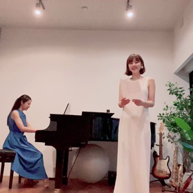 歌「小さな世界」の画像